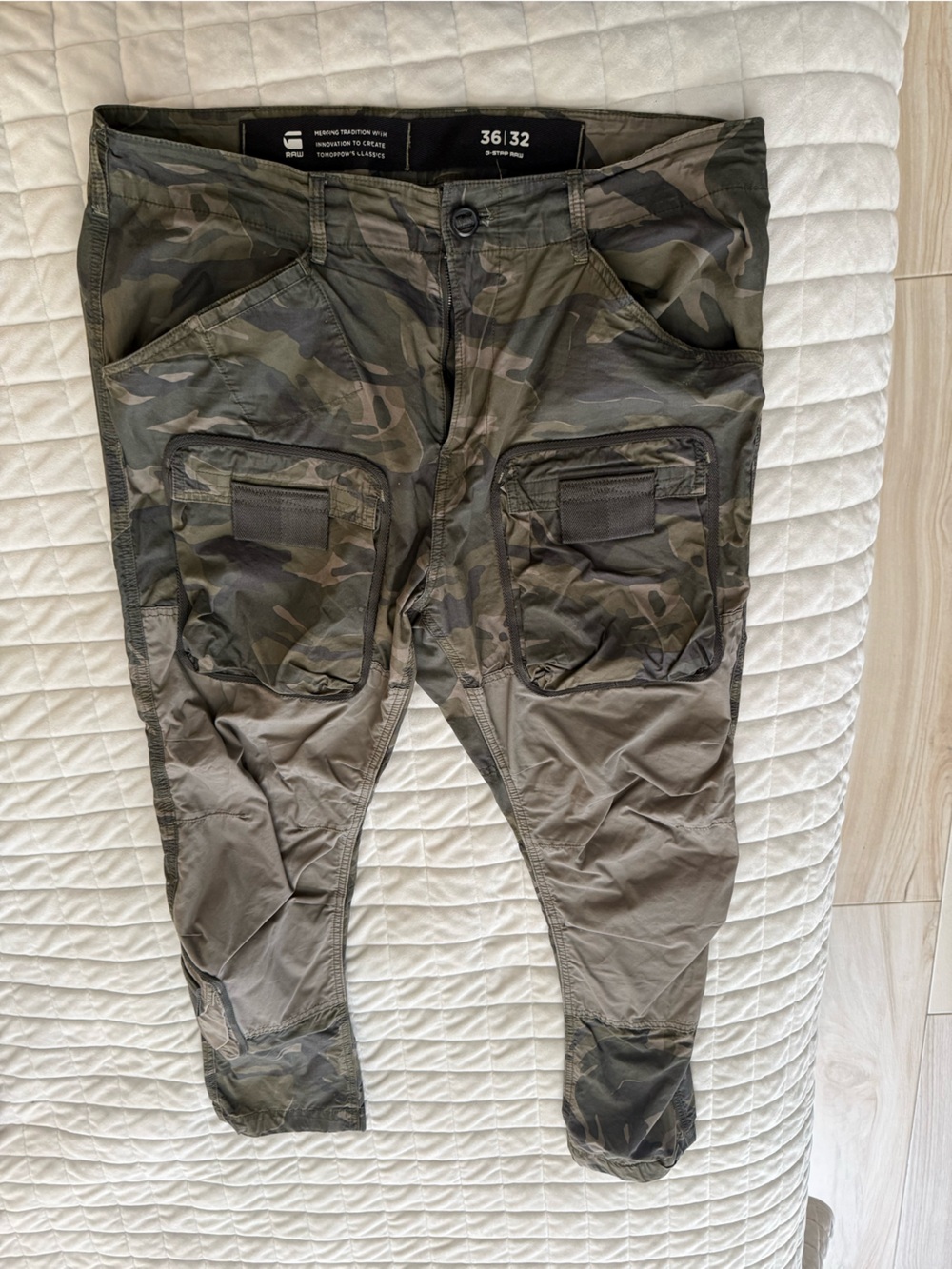G-Star RAW 3D Regular Tapered Cargo Pants Turf Woodland Camo 36x32